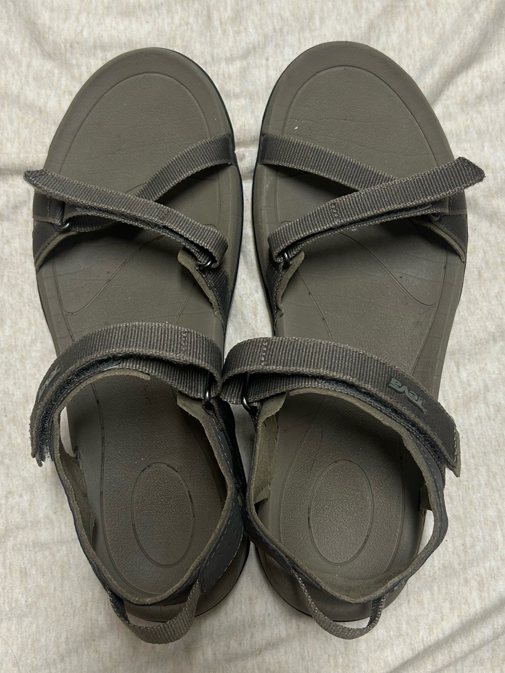 Teva Verra Women’s Taupe Sandals Adjustable Straps Hiking Outdoor Granola